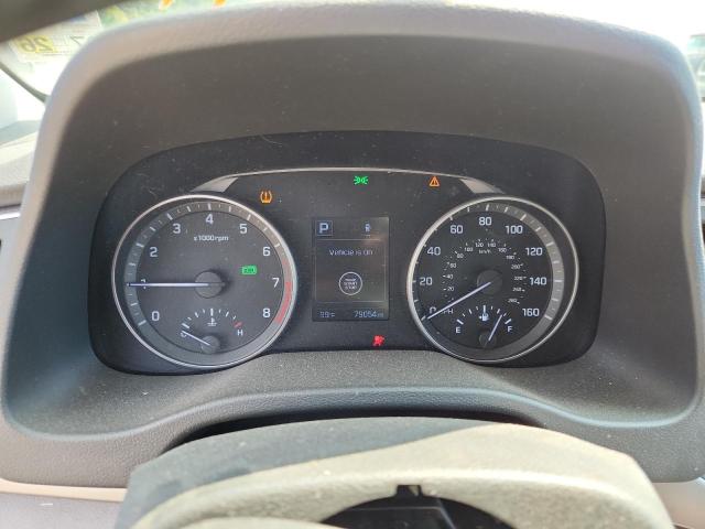 2017 HYUNDAI ELANTRA 5NPD84LF1HH025442