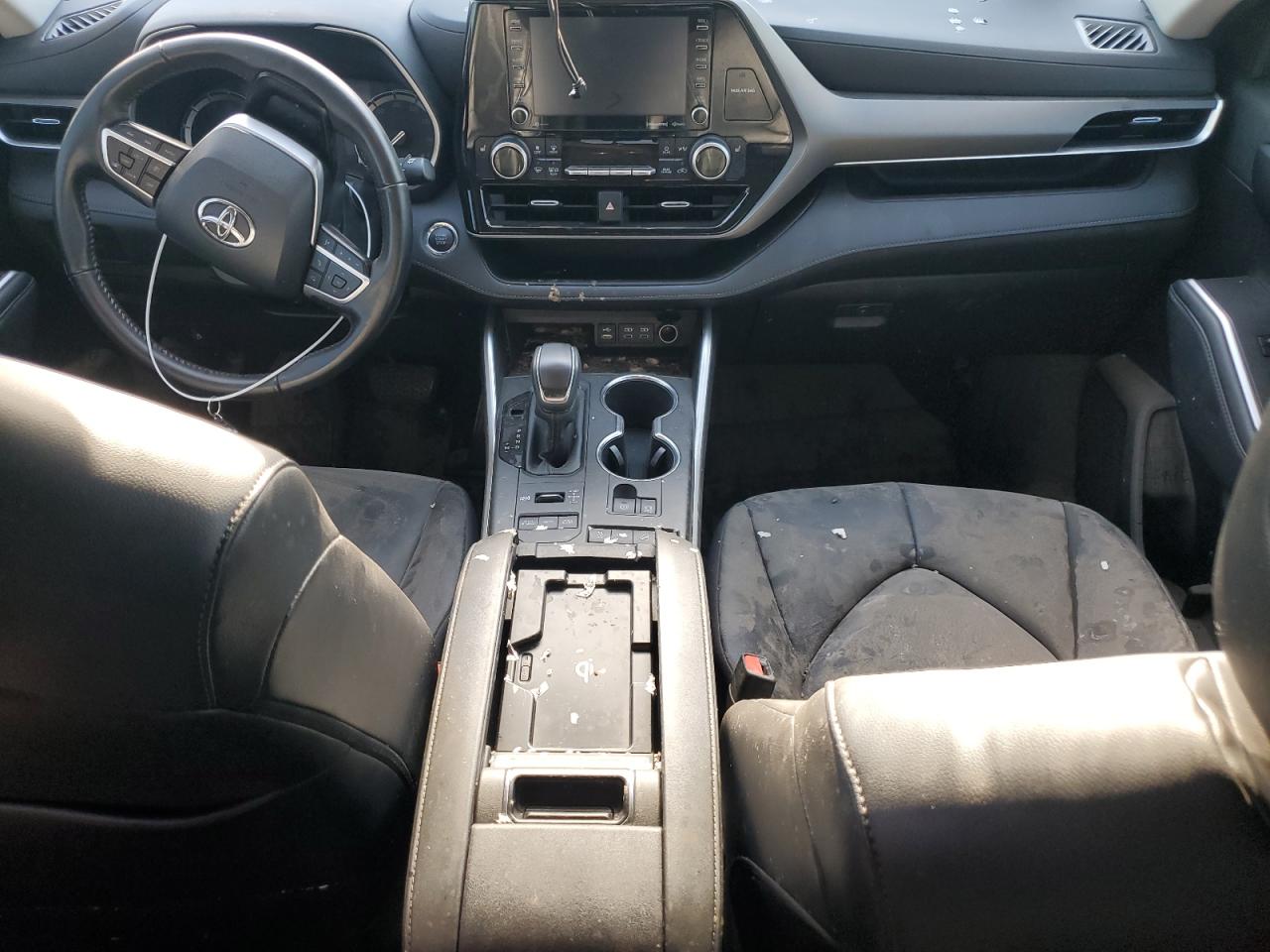 TOYOTA HIGHLANDER XLE