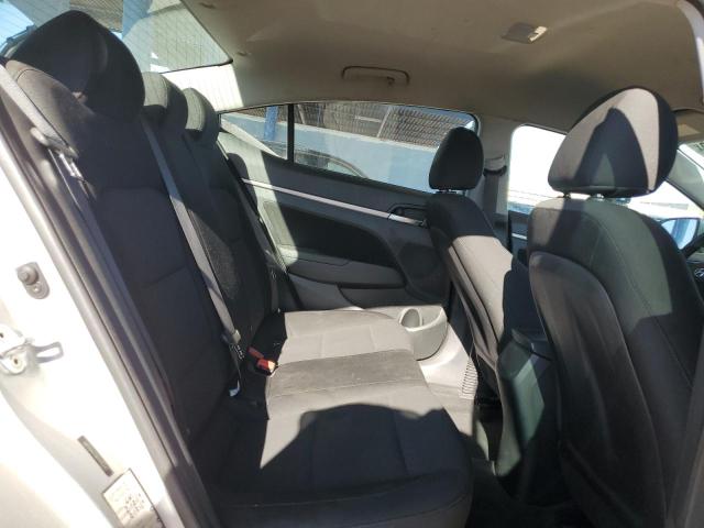2019 HYUNDAI ELANTRA SE - 5NPD84LF0KH445247