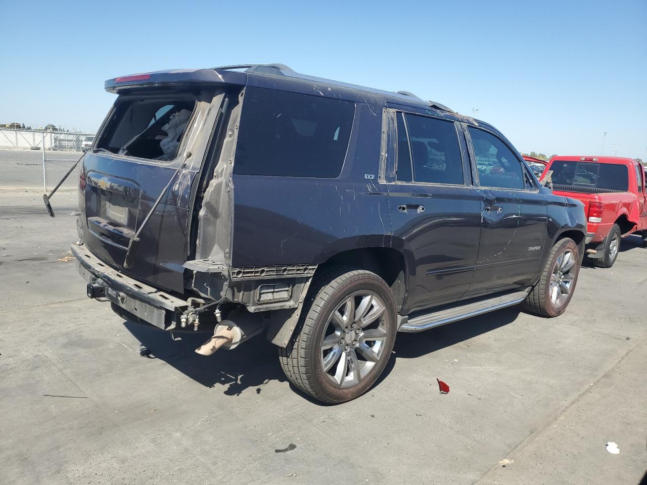 CHEVROLET TAHOE C1500 LTZ