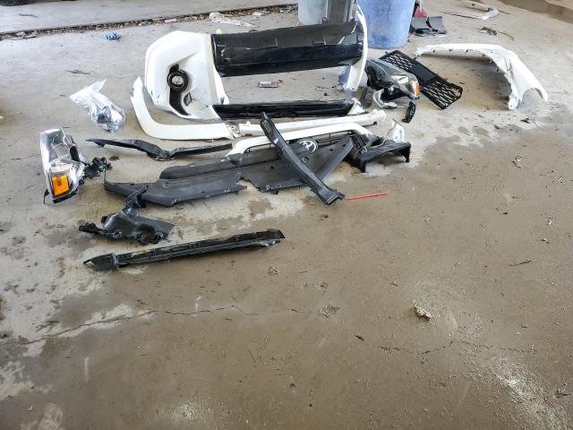2021 TOYOTA 4RUNNER SR JTEMU5JR9M5889756