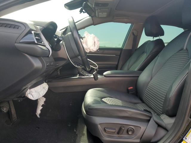 2019 TOYOTA CAMRY L 4T1B11HK3KU166036