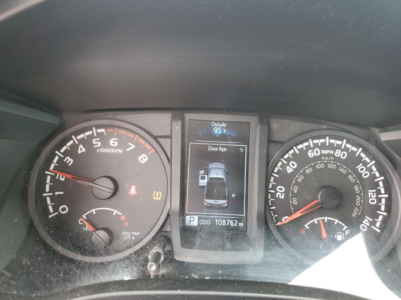 TOYOTA TACOMA ACCESS CAB