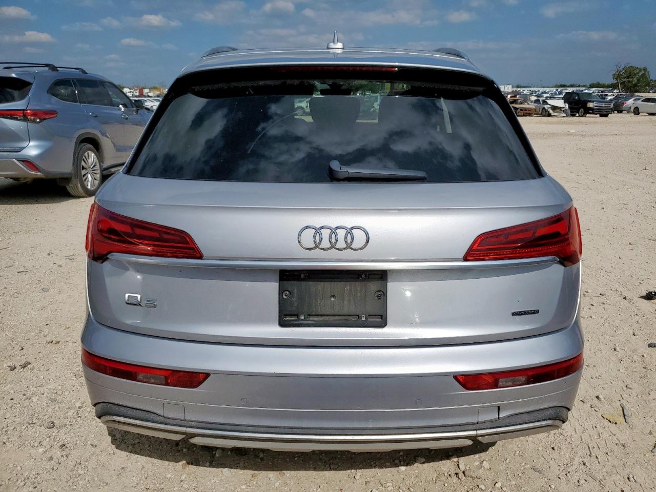 AUDI Q5 PREMIUM PLUS