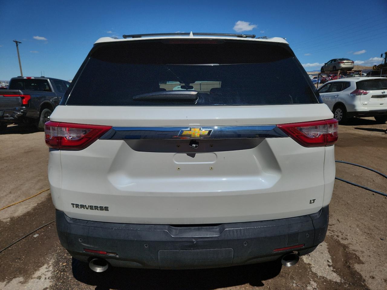 CHEVROLET TRAVERSE LT
