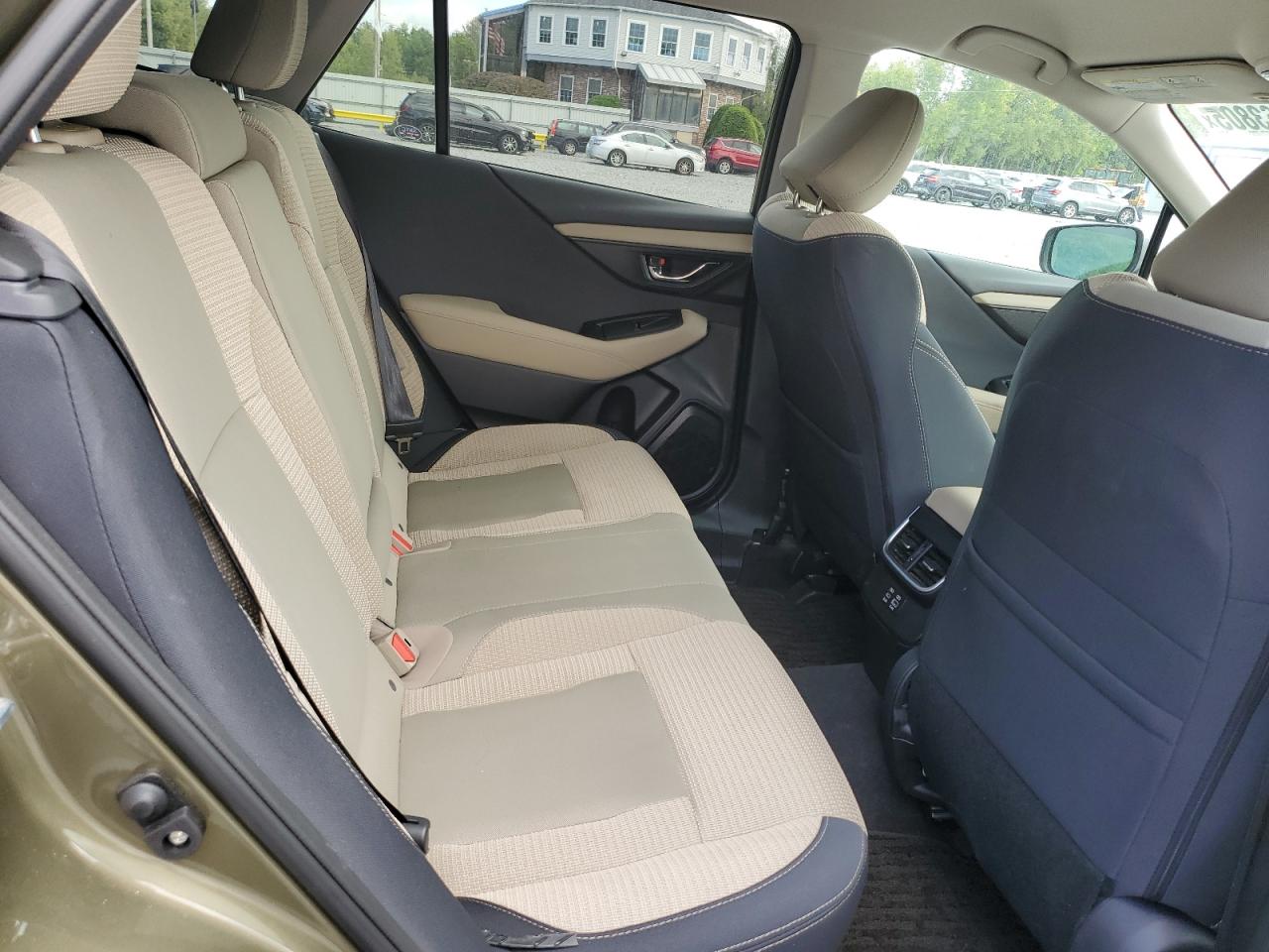 SUBARU OUTBACK PREMIUM