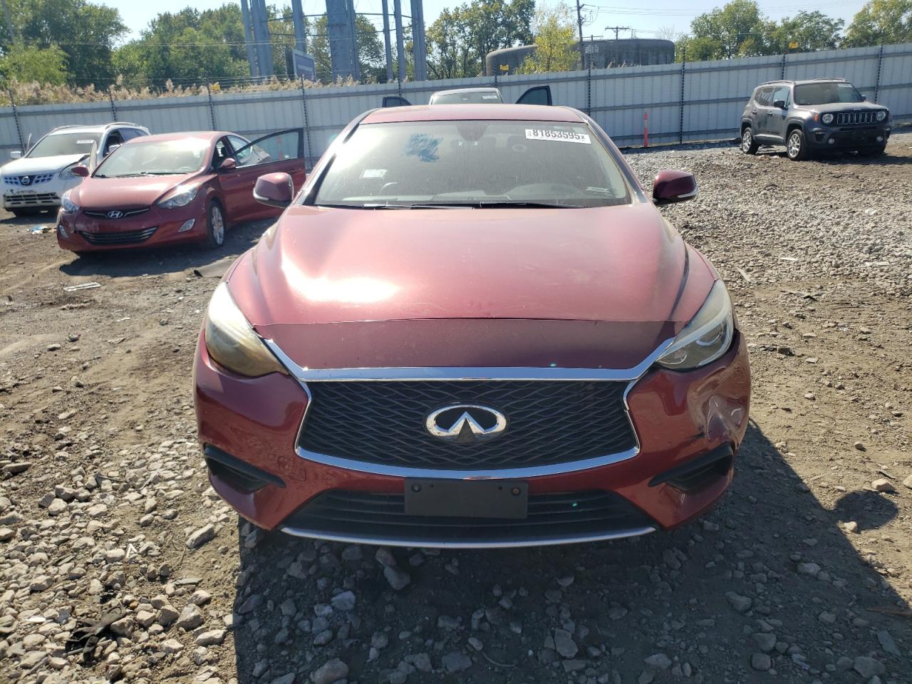 INFINITI QX30 BASE