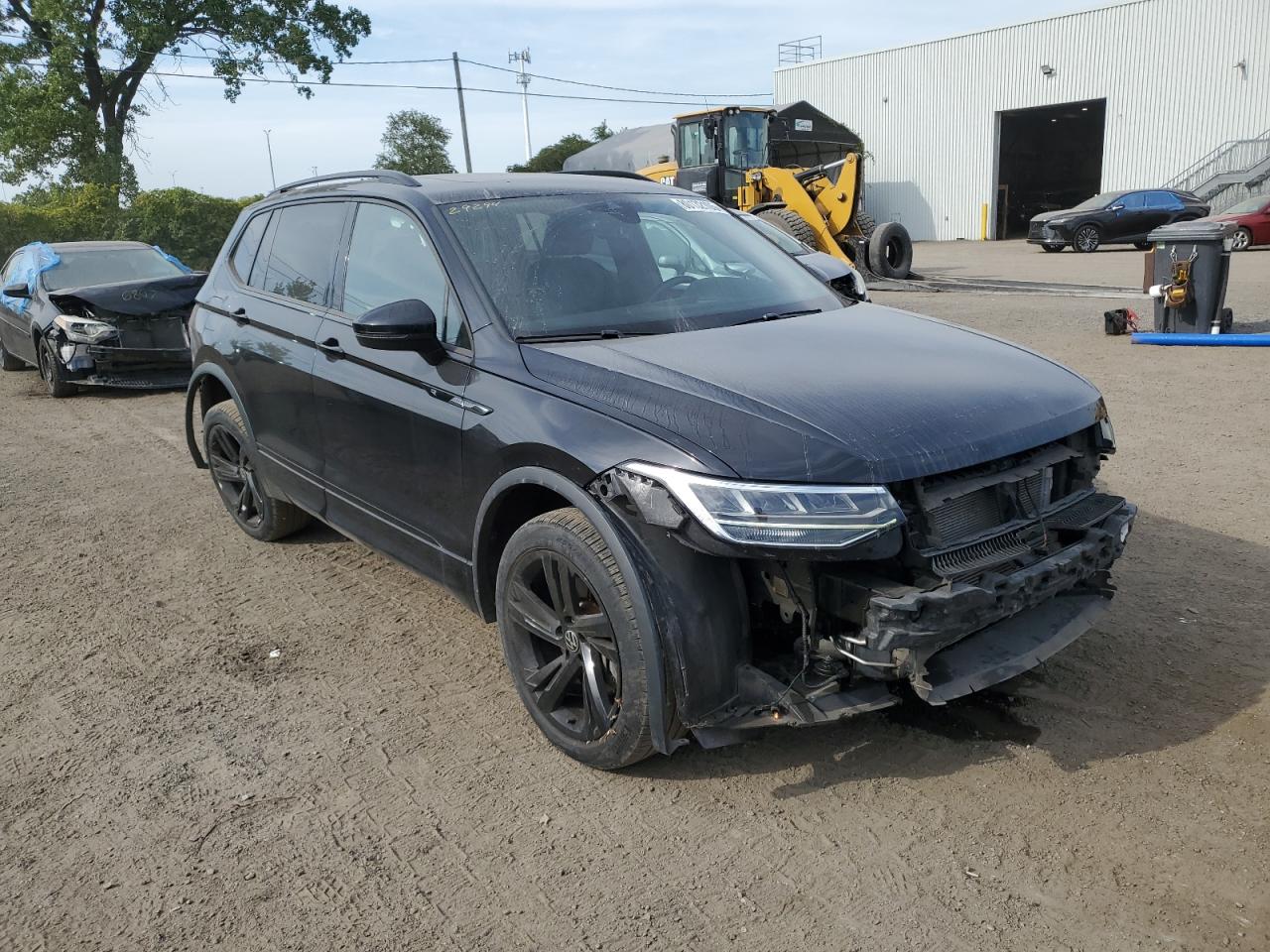 VOLKSWAGEN TIGUAN SE R-LINE BLACK