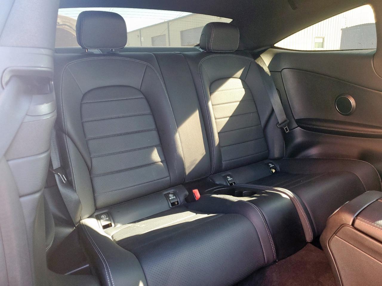 MERCEDES-BENZ C-CLASS 300