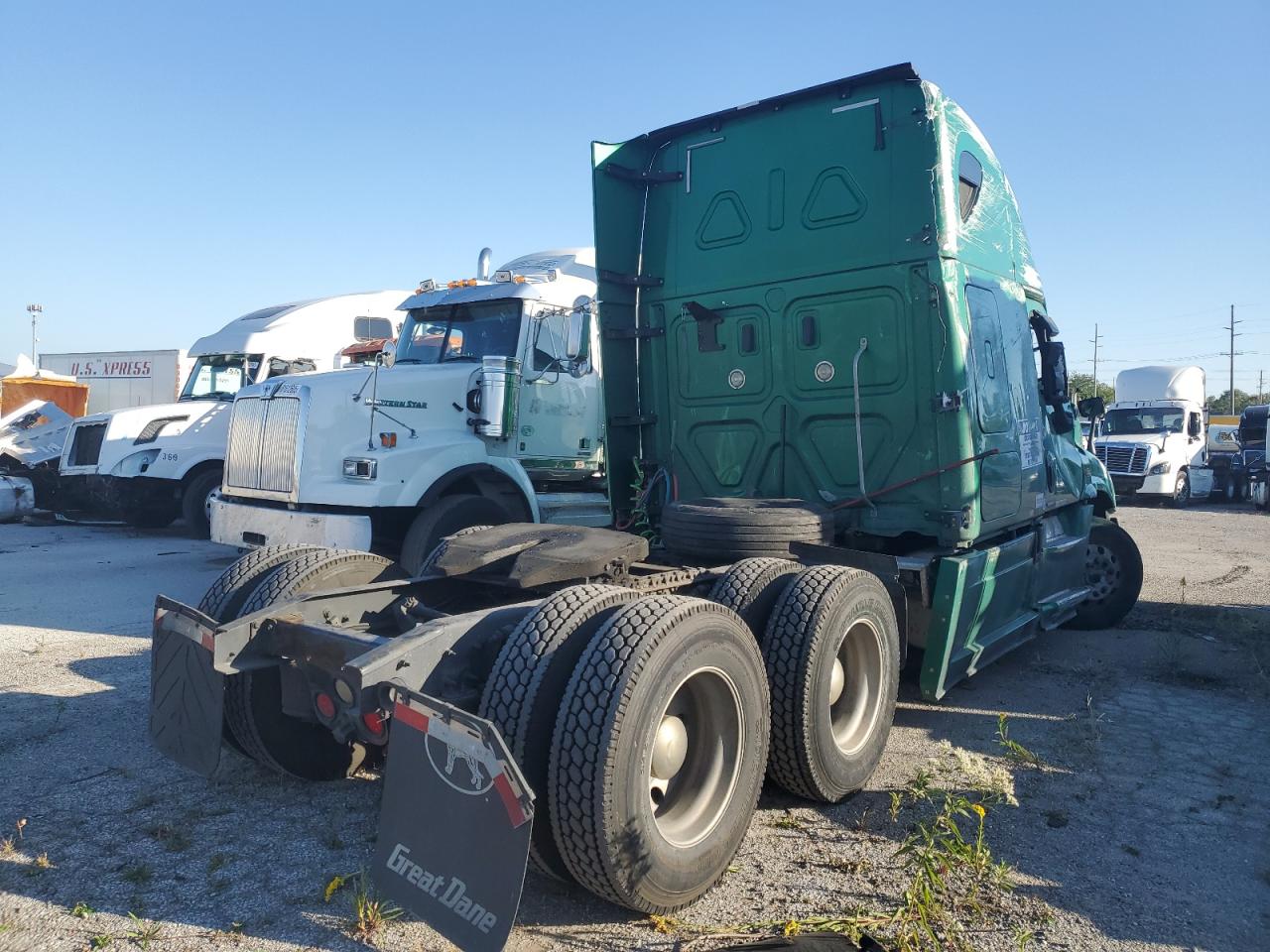 Lot #3269888167 2018 FREIGHTLINER CASCADIA 1