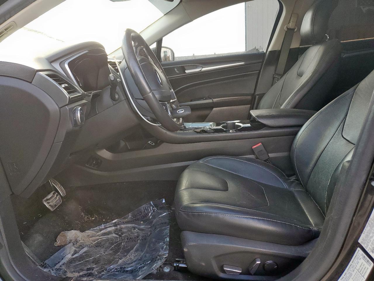 FORD FUSION TITANIUM