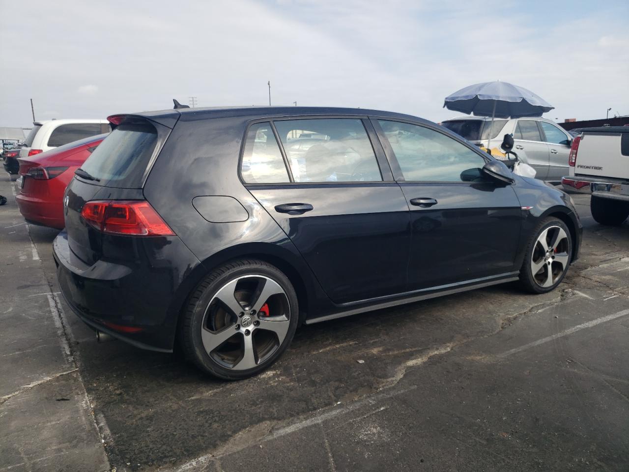 VOLKSWAGEN GOLF GTI S