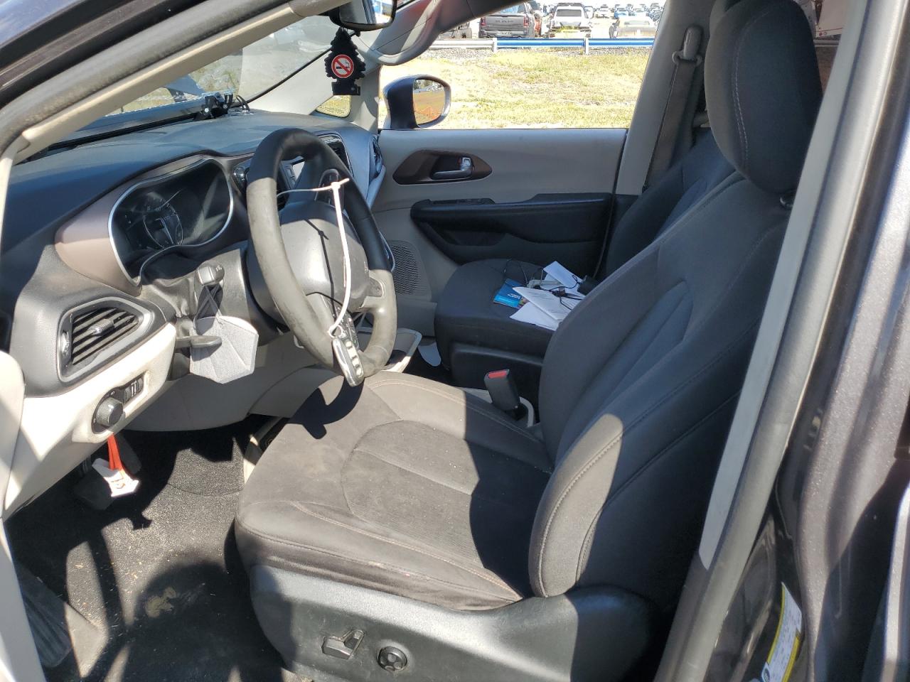 CHRYSLER PACIFICA LX