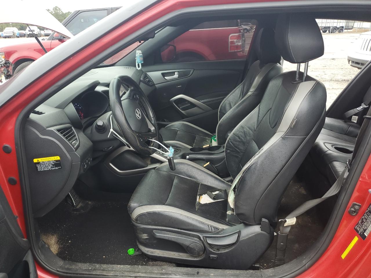 HYUNDAI VELOSTER TURBO