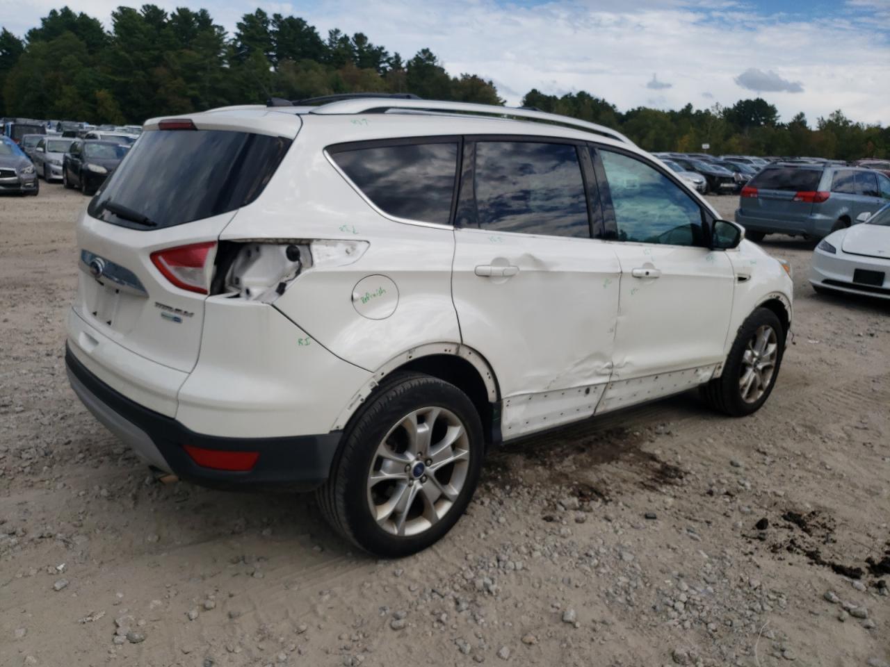 FORD ESCAPE TITANIUM