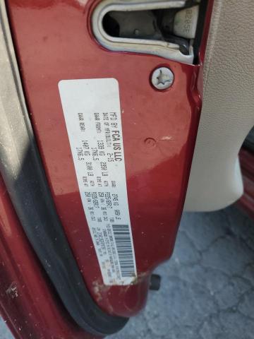 2015 CHRYSLER TOWN & COU 2C4RC1BG3FR707347