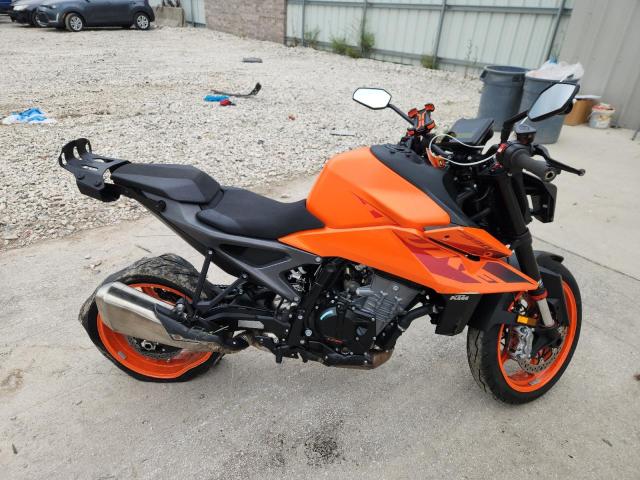 2024 KTM 990 DUKE VBKTV9406RM995031
