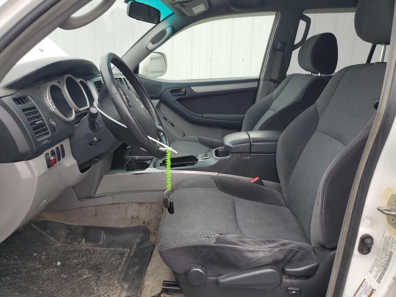 Lot #3255592052 2004 TOYOTA 4RUNNER SR