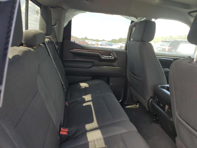 2024 CHEVROLET SILVERADO 3GCUDEELXRG377871