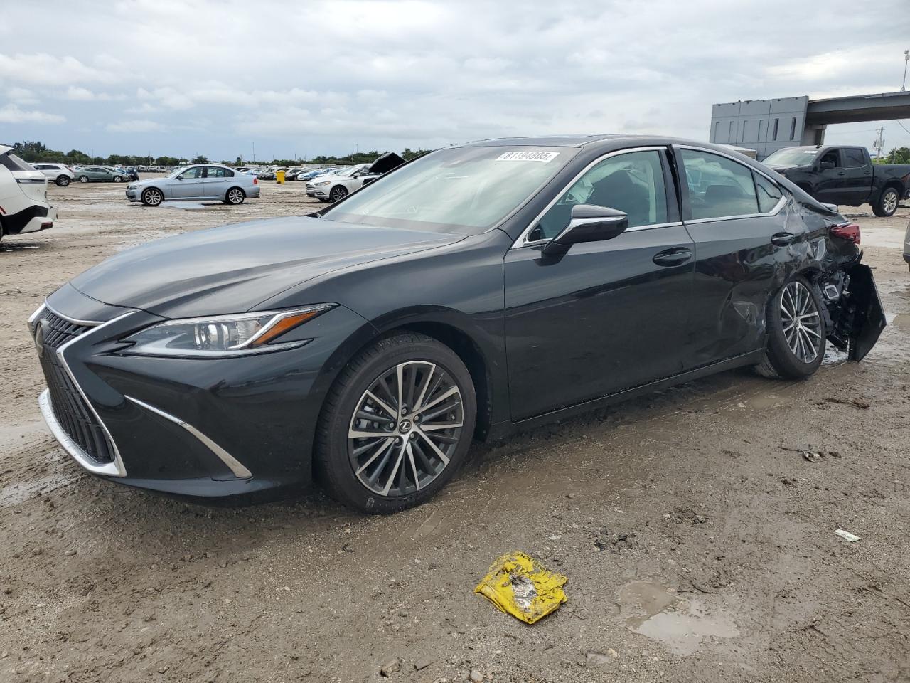 LEXUS ES 300H BASE