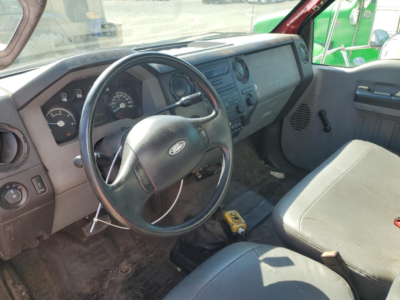 FORD F-750 SUPER DUTY