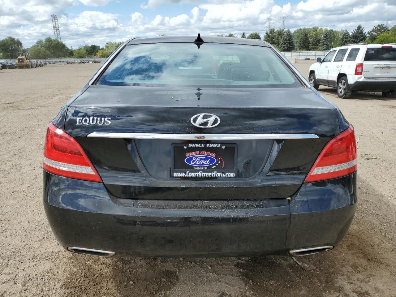 HYUNDAI EQUUS SIGNATURE