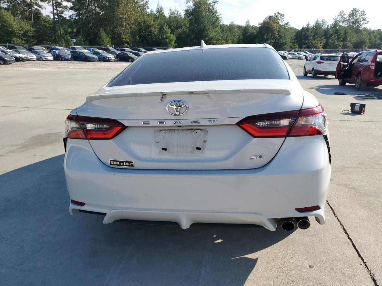 TOYOTA CAMRY SE NIGHT SHADE