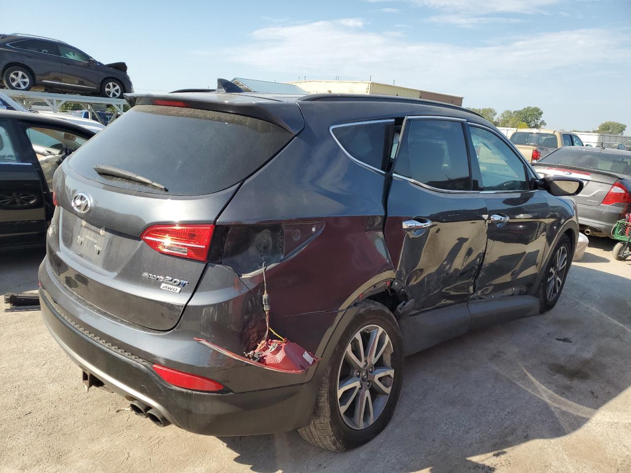 HYUNDAI SANTA FE SPORT