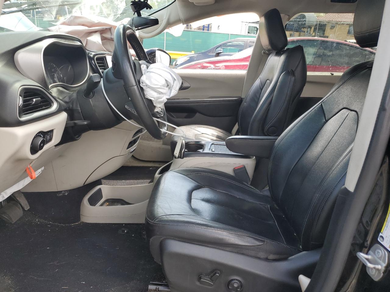 CHRYSLER PACIFICA TOURING L