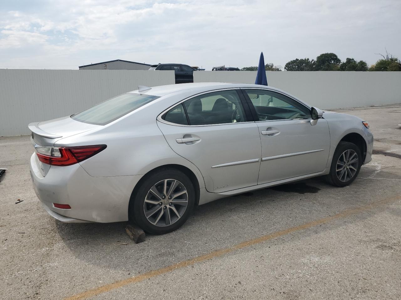 LEXUS ES 300H