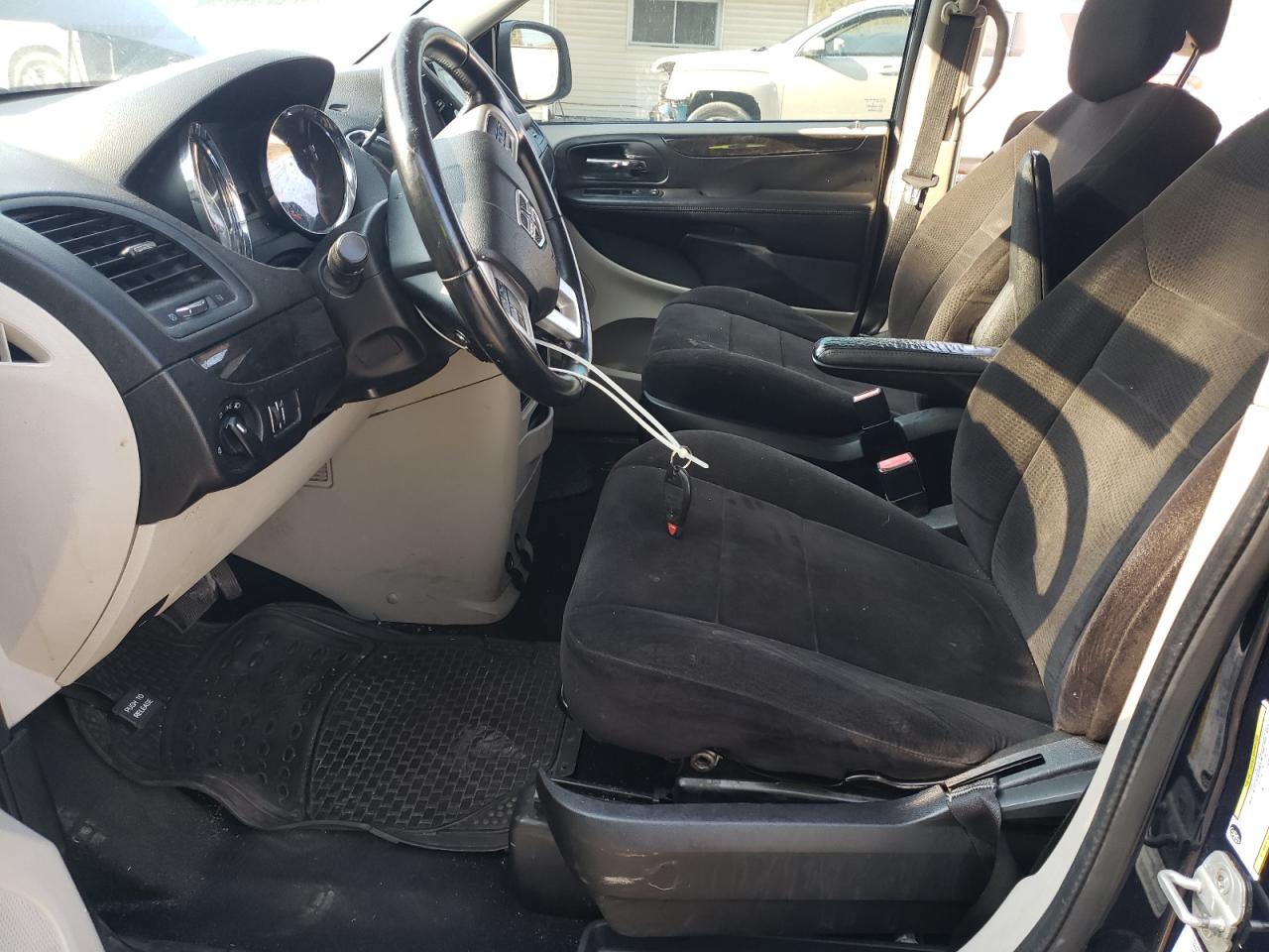 DODGE GRAND CARAVAN SE