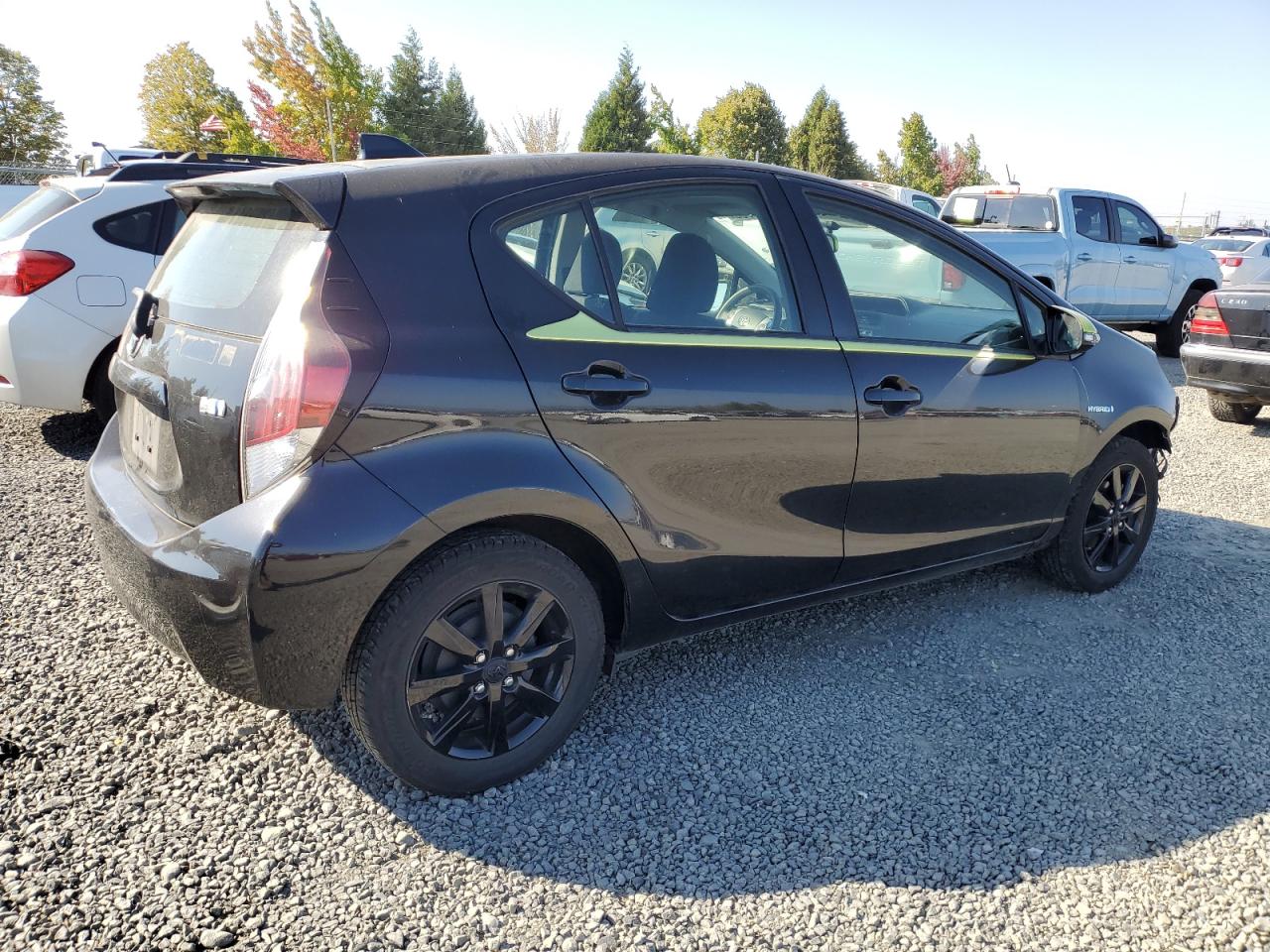 TOYOTA PRIUS C