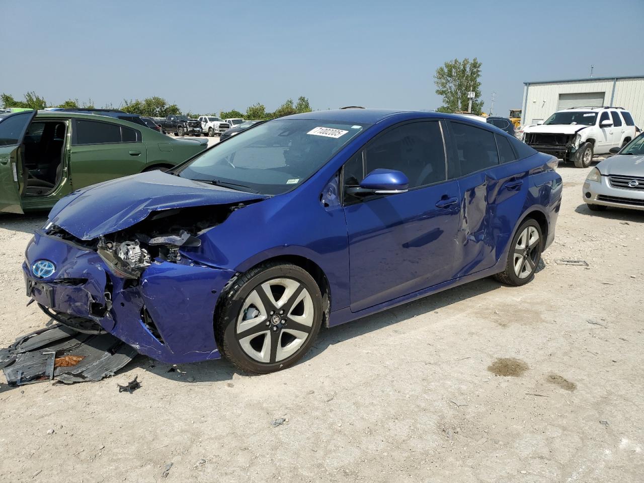 TOYOTA PRIUS