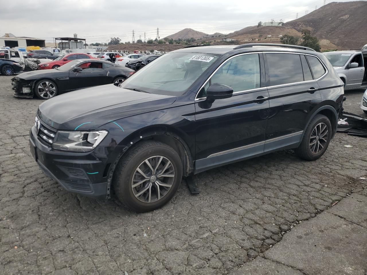 VOLKSWAGEN TIGUAN SE
