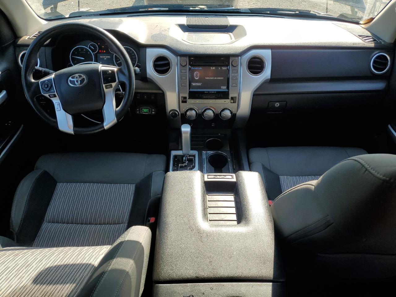 TOYOTA TUNDRA DOUBLE CAB SR