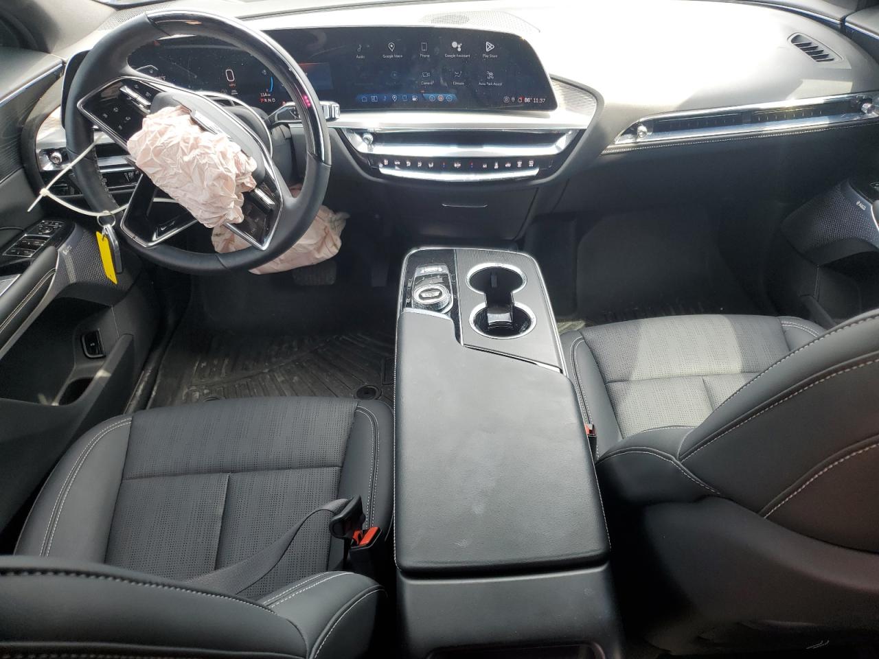 CADILLAC LYRIQ SPORT