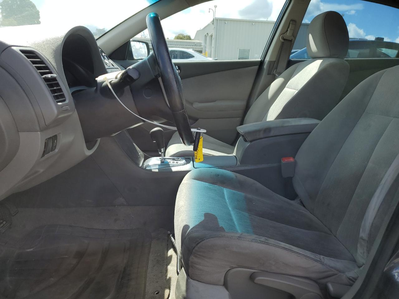 NISSAN ALTIMA BASE