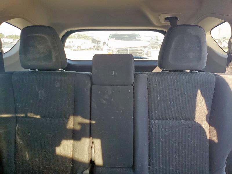 2017 TOYOTA RAV4 LE JTMZFREV2HJ110732