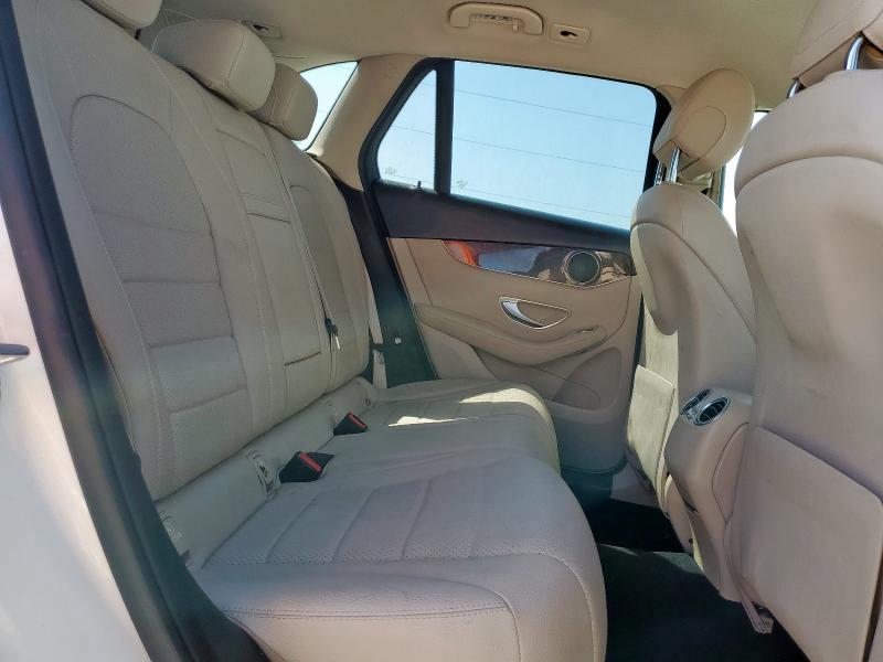 2016 MERCEDES-BENZ GLC 300 - WDC0G4JB9GF108833