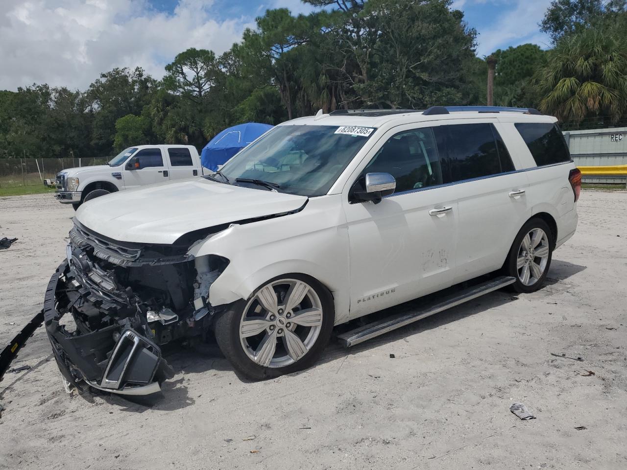 FORD EXPEDITION PLATINUM