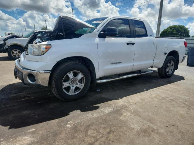 TOYOTA TUNDRA DOUBLE CAB SR5