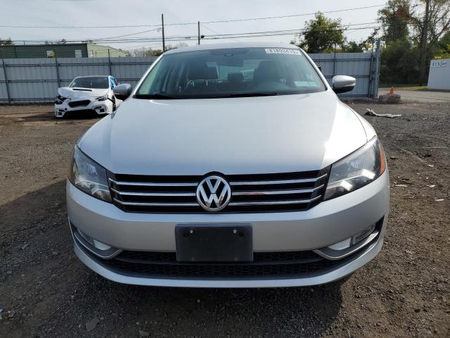 2015 VOLKSWAGEN PASSAT S 1VWAT7A3XFC096611