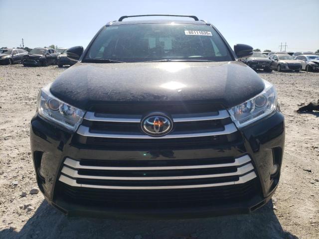 2019 TOYOTA HIGHLANDER SE 5TDKZRFH2KS574745