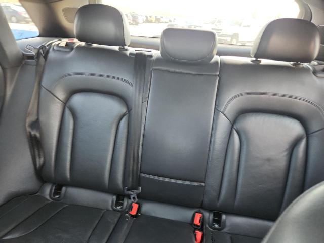 2018 AUDI Q3 PREMIUM WA1ECCFS1JR011555