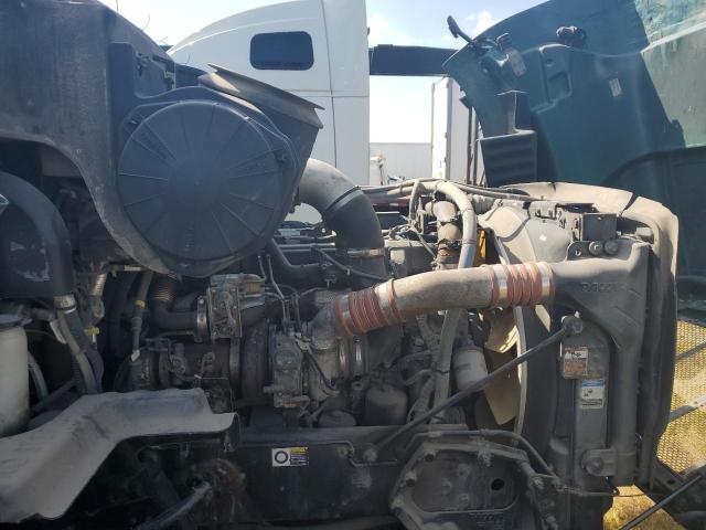 2015 PETERBILT 587 #3245249609