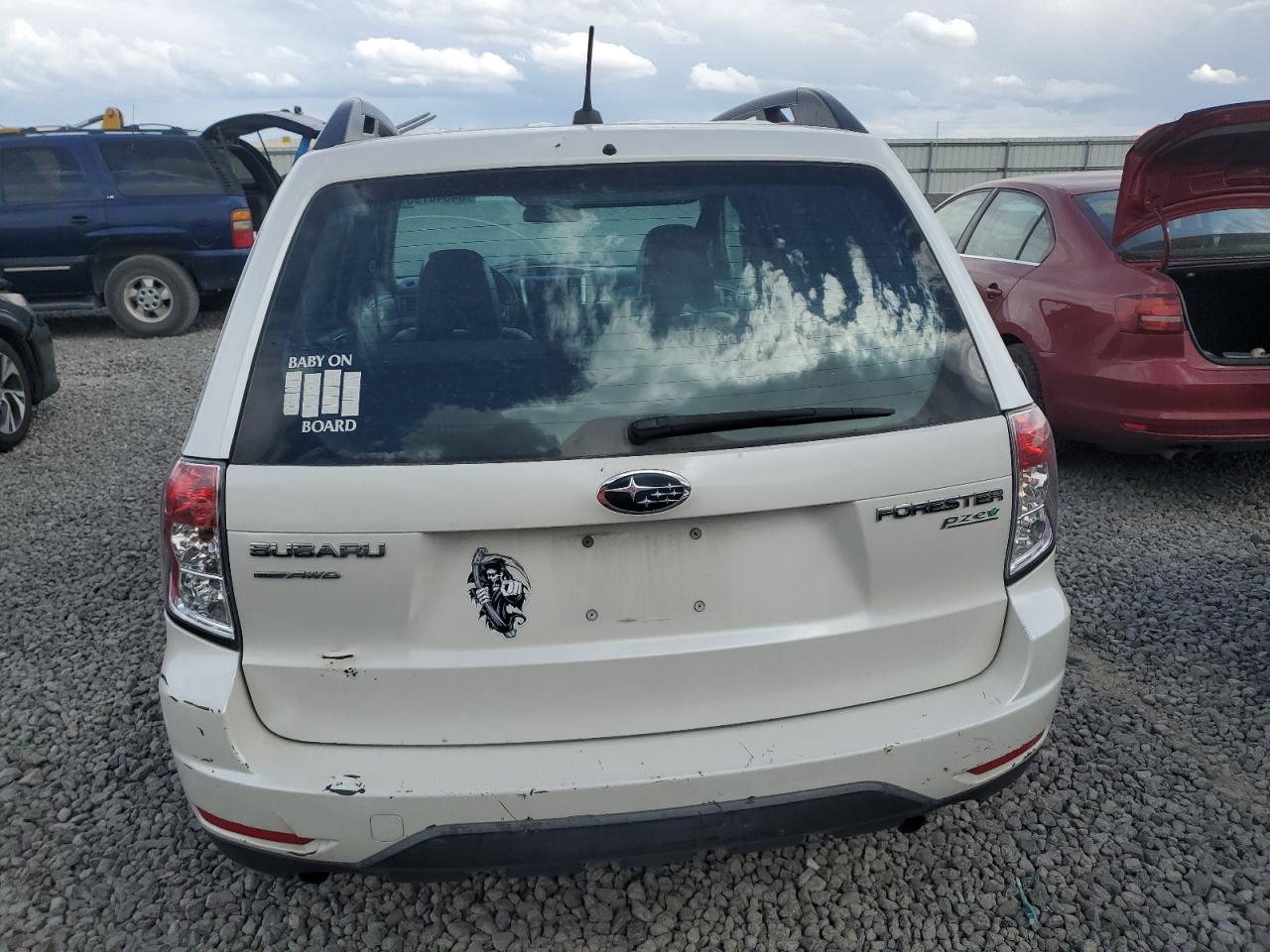 Lot #3275487716 2013 SUBA FORESTER 2.5X