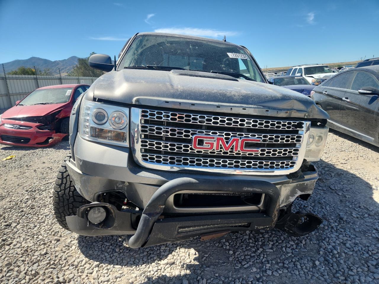 GMC SIERRA 2500HD K2500 DENALI