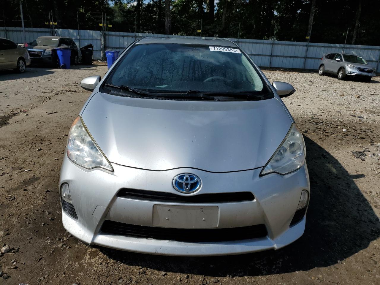 TOYOTA PRIUS C