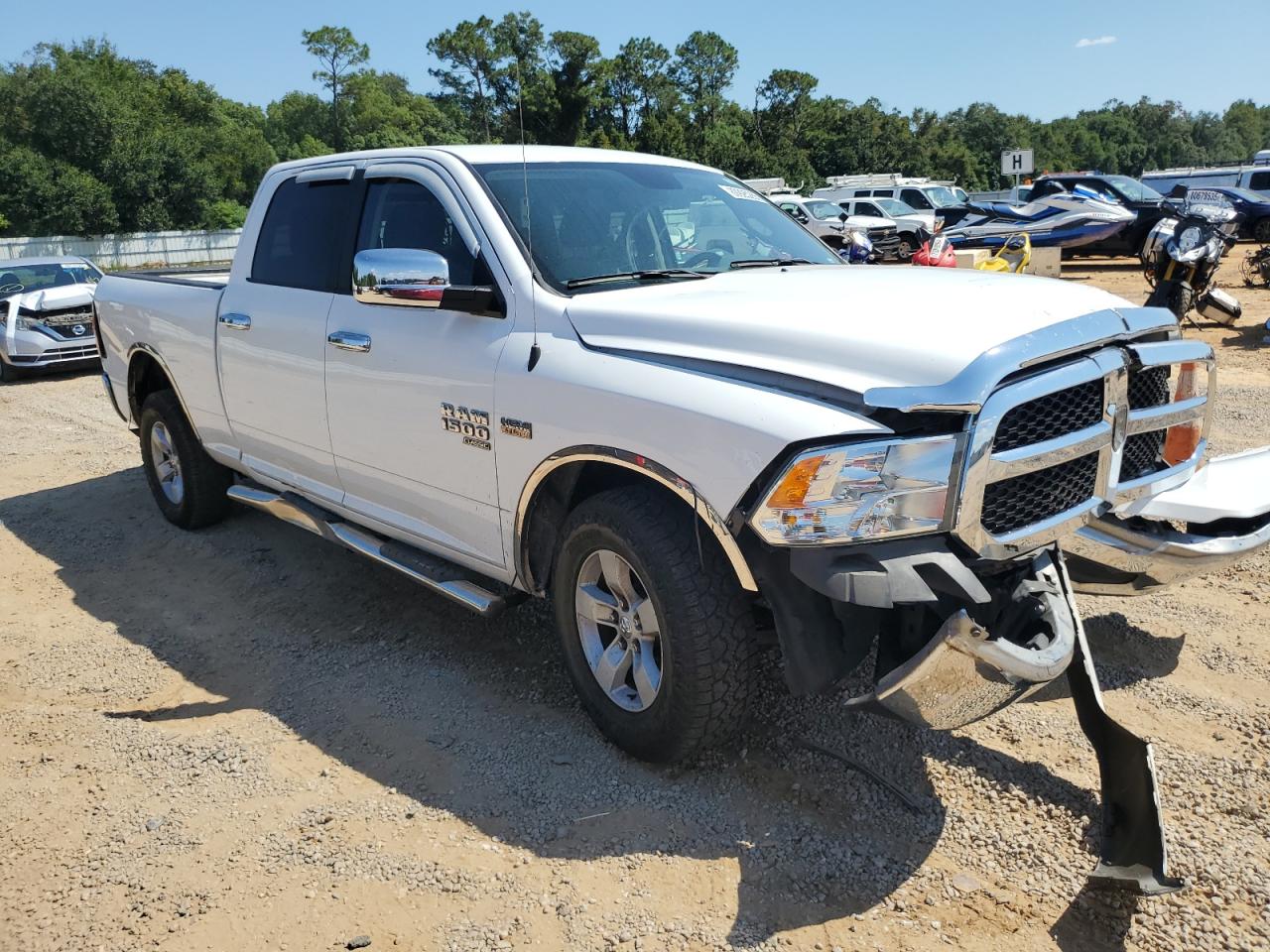 RAM 1500 SLT