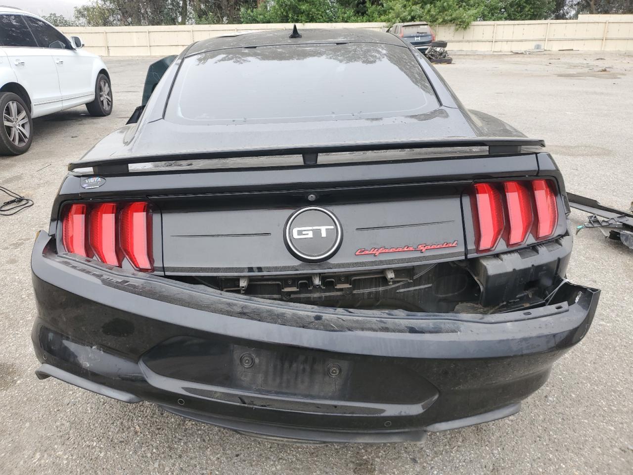 FORD MUSTANG GT